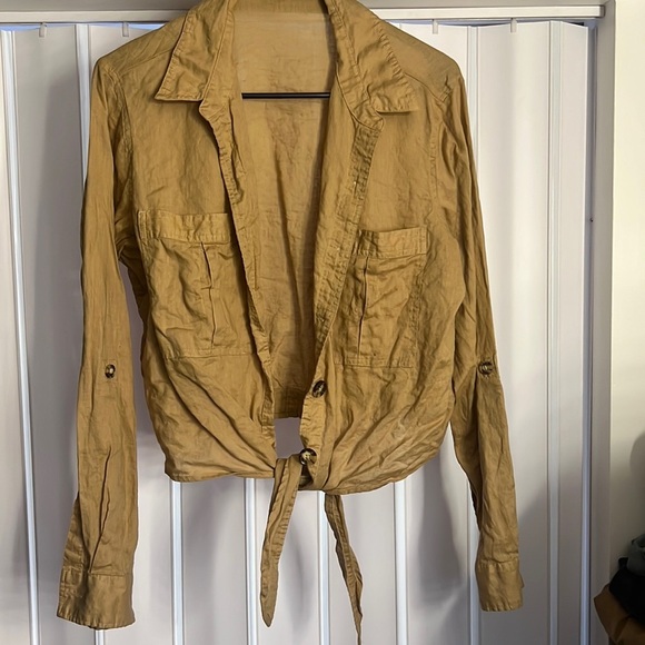 [Express] Retired tie front long sleeve - Picture 1 of 2